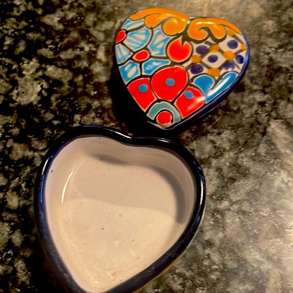 Talavera Heart Trinket Box - Picture 3 of 5